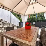 Tatiana Dependance Apartament Tremosine