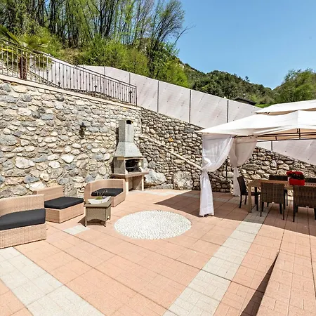 Tatiana Dependance Apartman *
